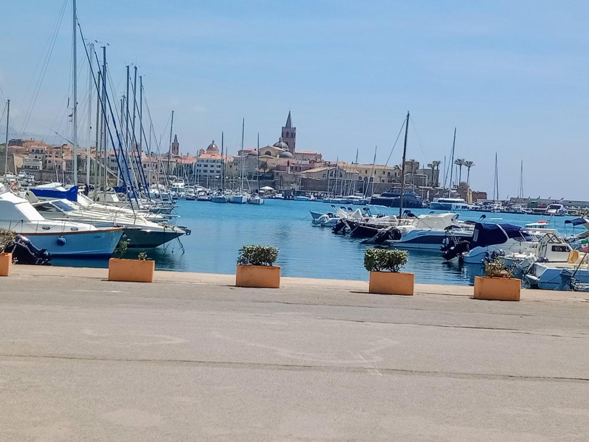 Apartmán Quedar-Se A L'Alguer Exteriér fotografie
